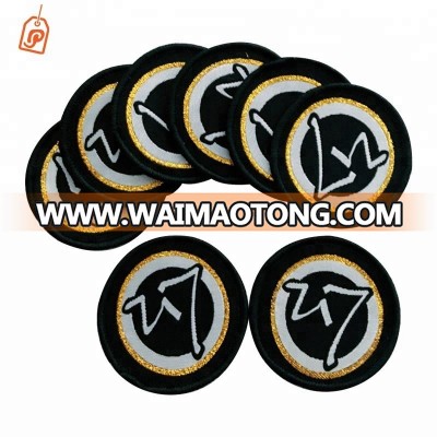 China factory cheap customized garment woven patches clothing logo badges